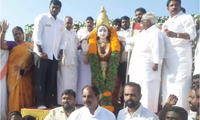 Annamalai started the walk by garlanding the idol of Bharata Mata in Kumari district